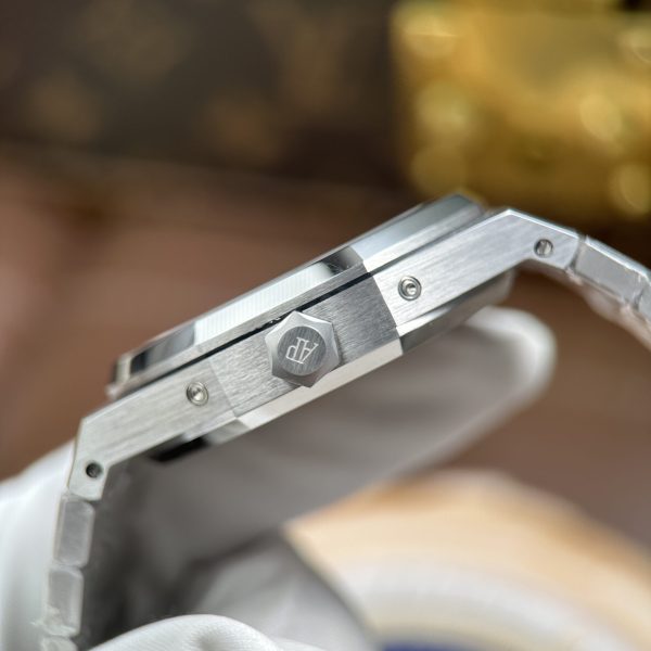 AP - Oak Perpetual Calendar 26574ST Blue Dial Automatic Movement 41mm with Box