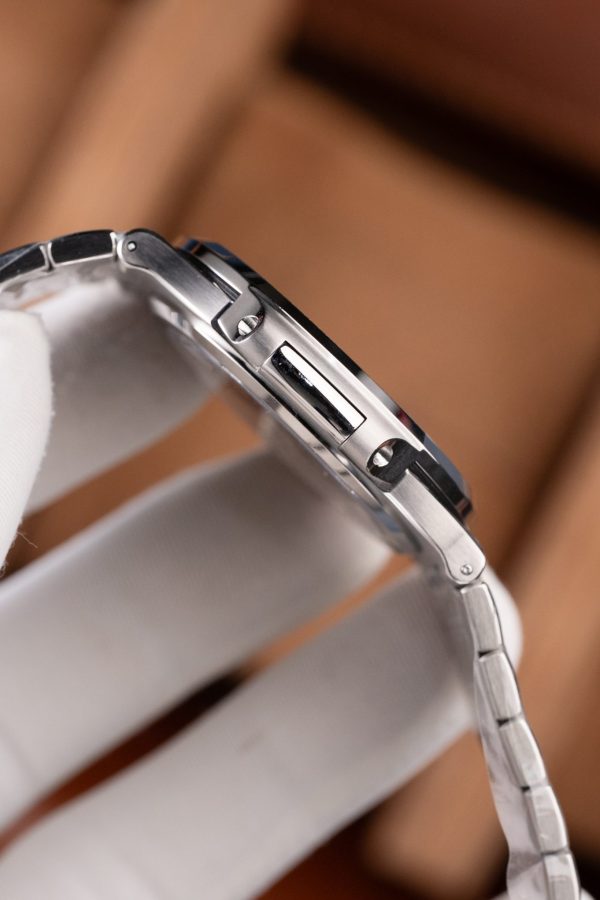 PP - Nautilus 5711 Blue Dial Metal Wire 40mm with Box