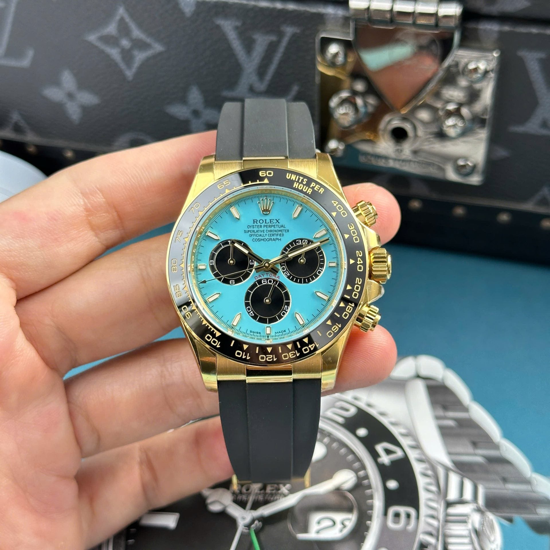 RLX Cosmograph Daytona 126518LN Turquoise Dial 40m with Boxm