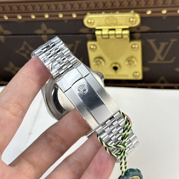 RLX Sky Dweller 326934 Dial Black Strap Jubilee 42mm with Box