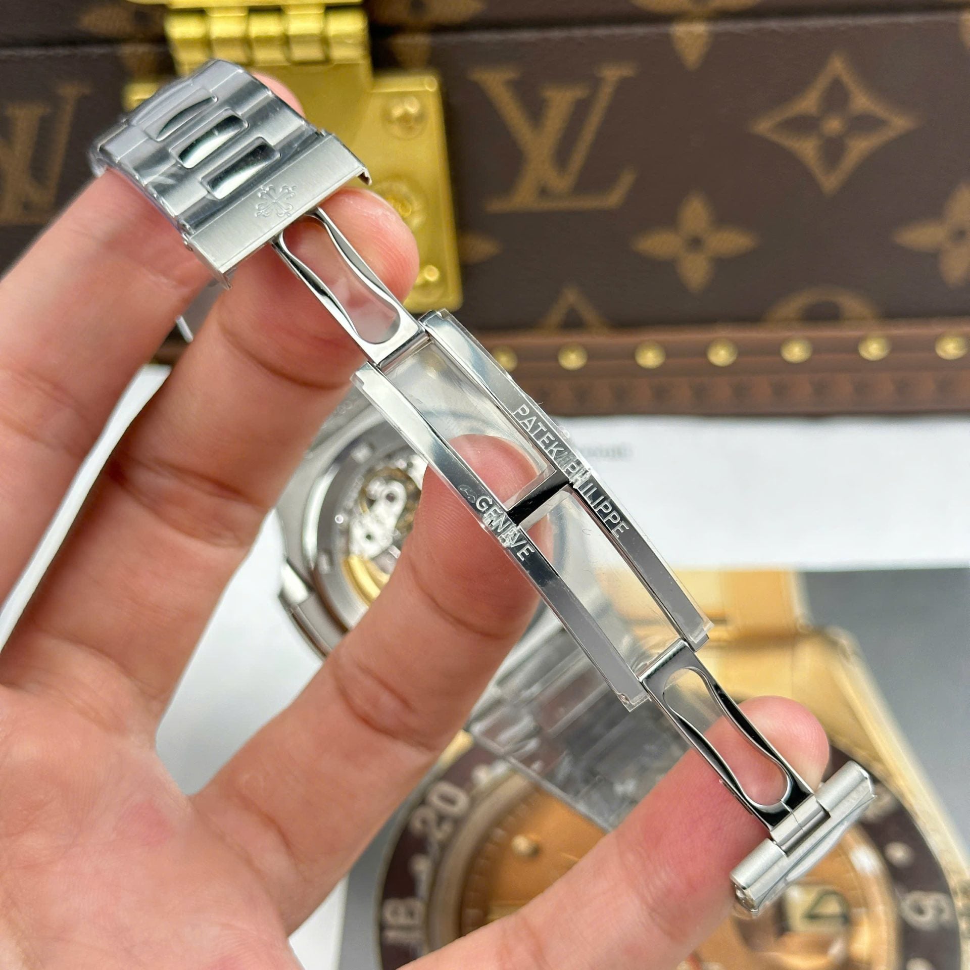 PP - Nautilus 5711 Green Dial 40mm with Box